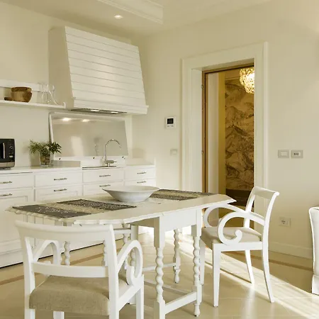 Sotto Le Stelle Hotel